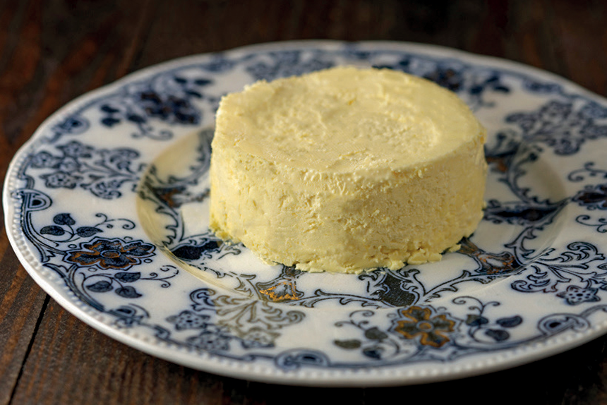 Che cos’è il KAJMAK  quel prelibato formaggio  tenero balcanico? pubblica l'immagine