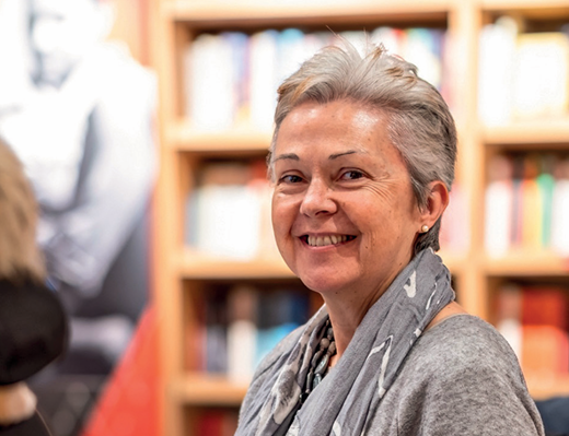 MICHELA ZIN  alla direzione della Fondazione  PORDENONELEGGE pubblica l'immagine